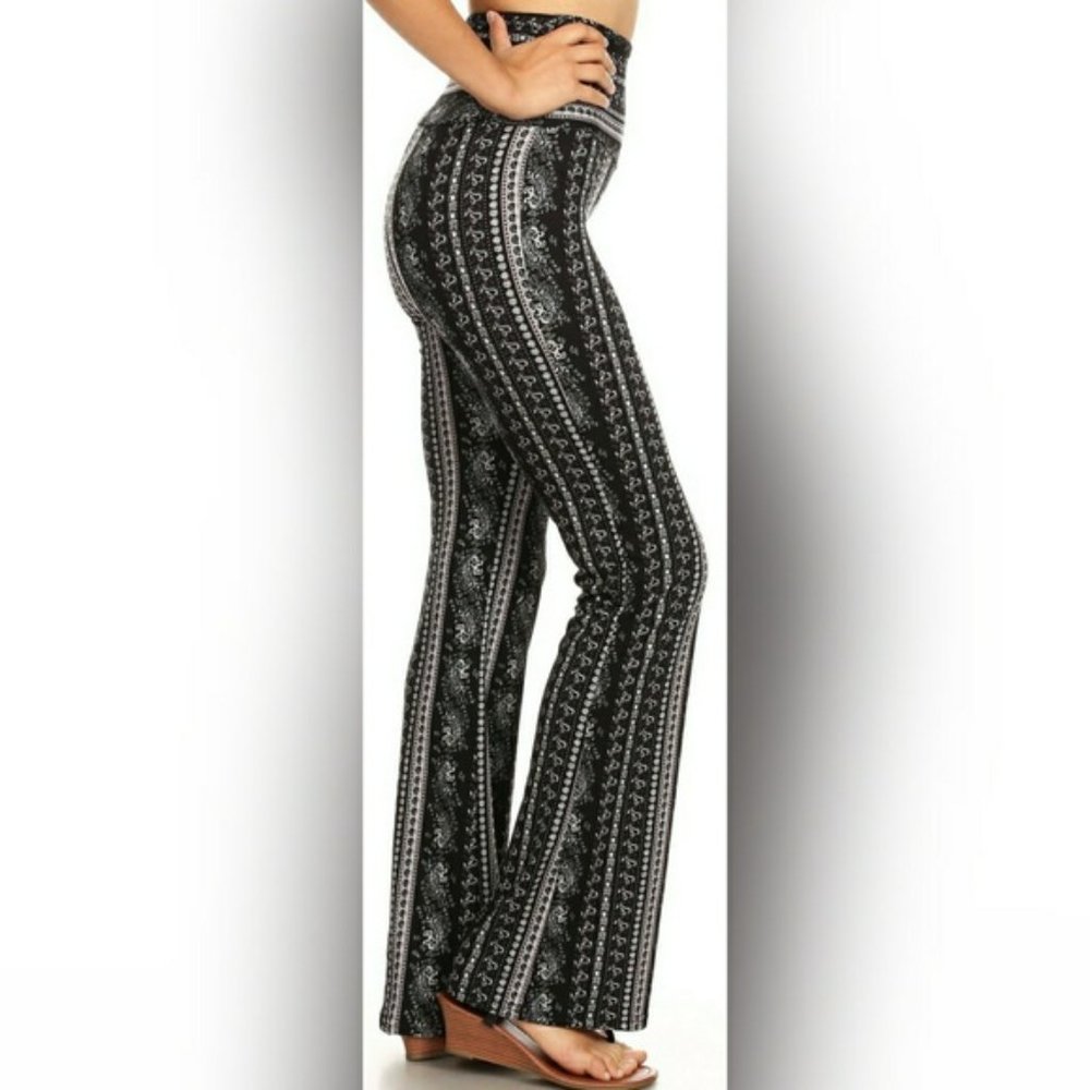 Butter Soft Vertical Paisley Waisted Bell